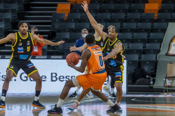 乐部保持竞 乐部保持竞